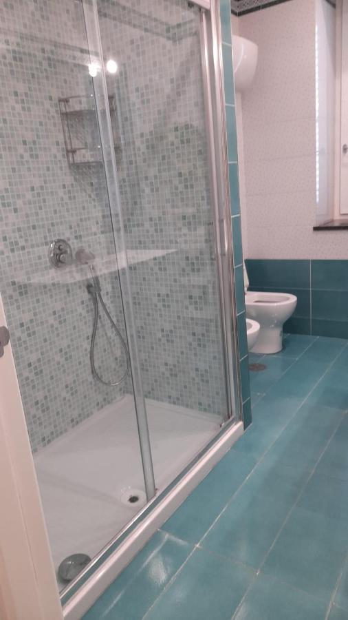 Apartamento Hibiscus Castellammare di Stabia Exterior foto