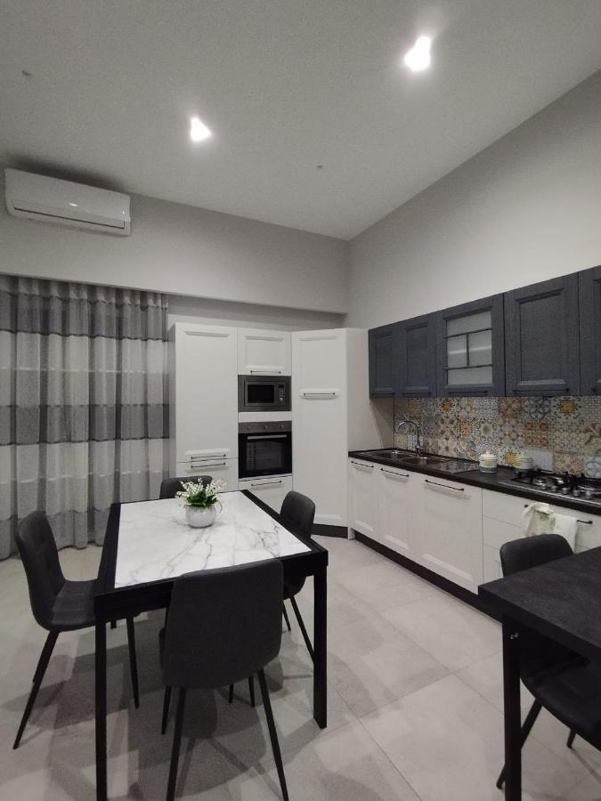 Apartamento Hibiscus Castellammare di Stabia Exterior foto