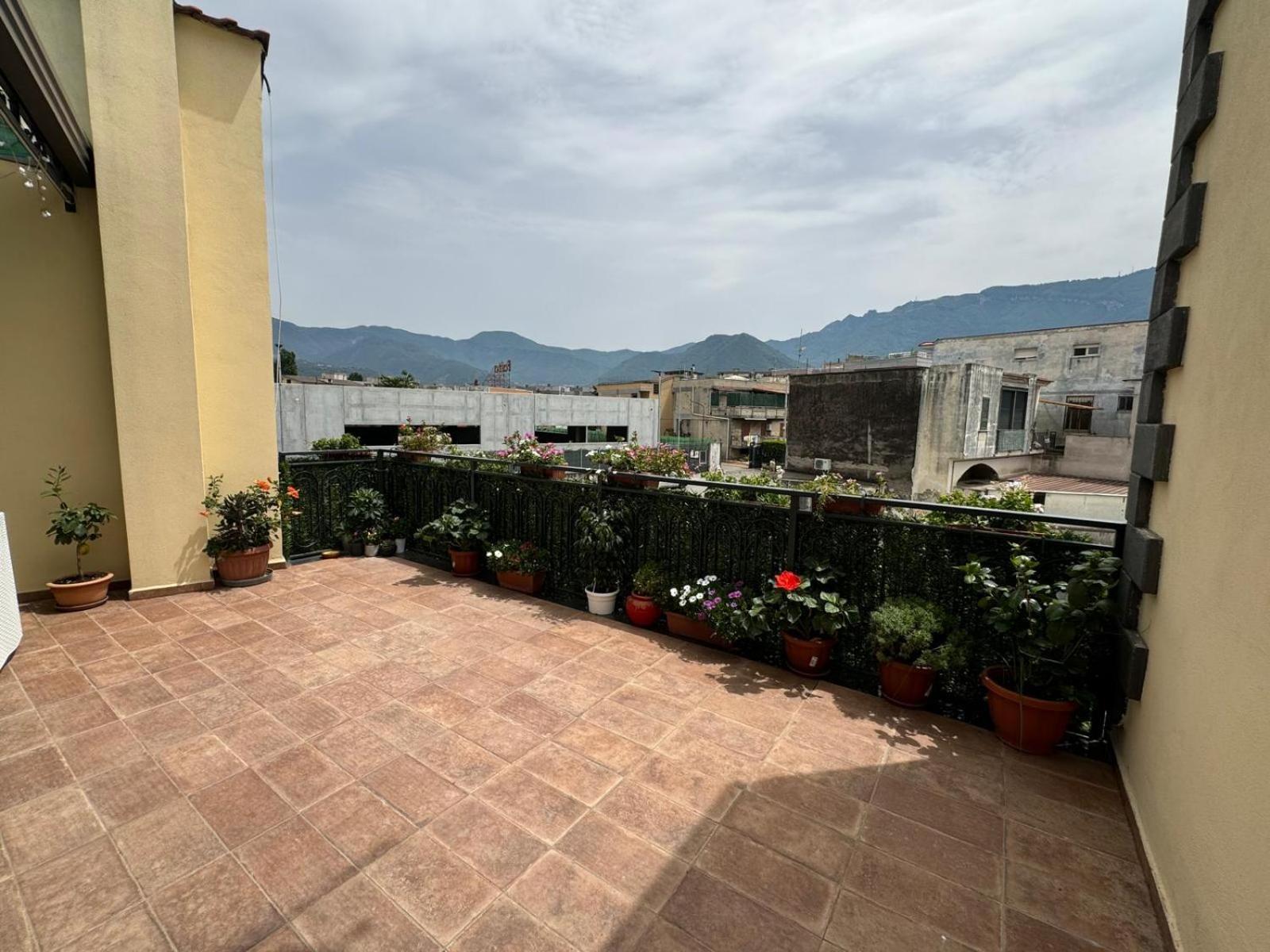 Apartamento Hibiscus Castellammare di Stabia Exterior foto